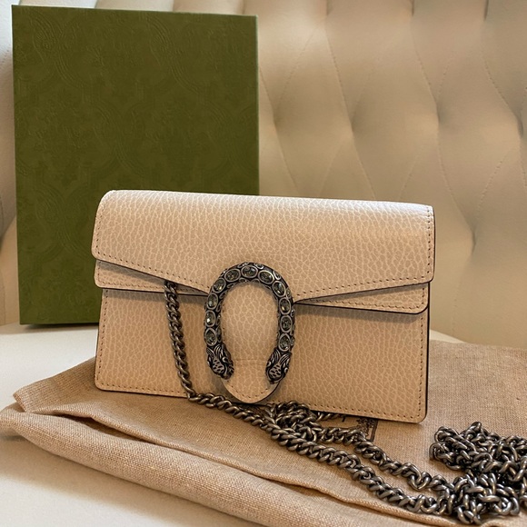 Gucci bag with tags - Picture 2 of 3